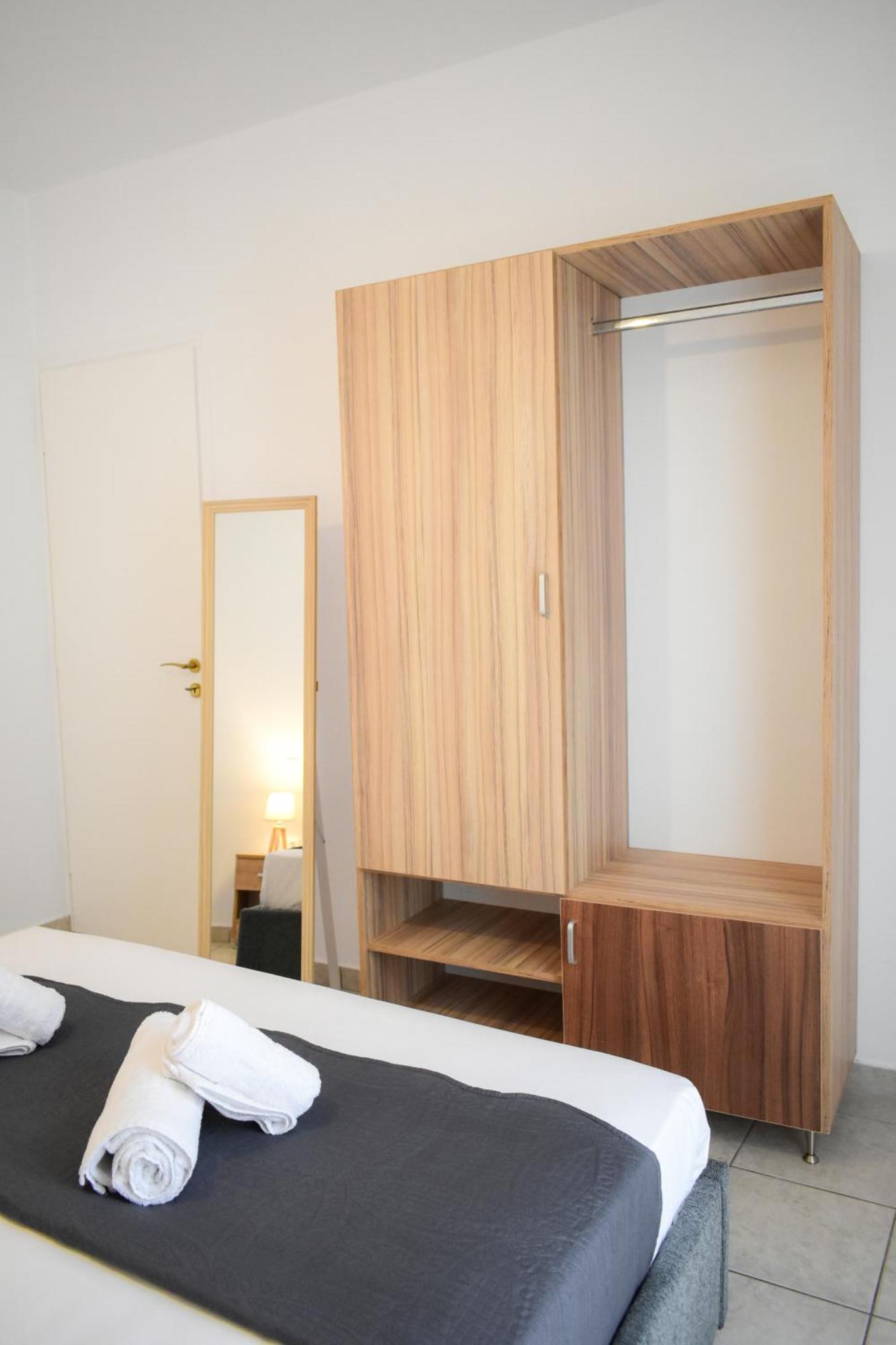 S&G Luxury Apartments - Makri Gialos Makrýgialos Esterno foto
